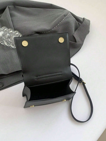 Quirky Shaped Collar Women Crossbody Bag,