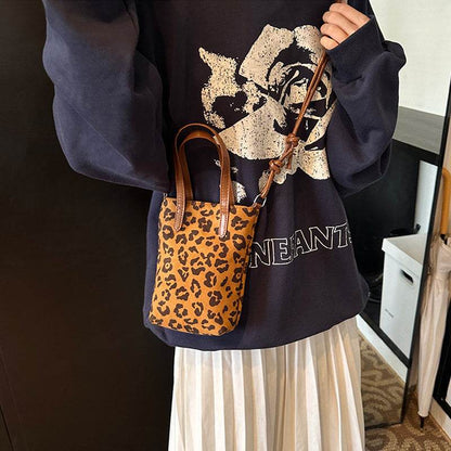 Women's Crossbody Bag Anime New Versatile Suede Phone Bag - PANGO